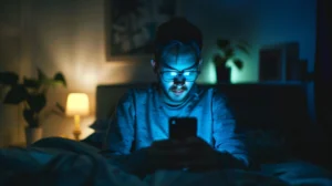 Okulary blue light - ochrona przed sztucznym światłem w nocy